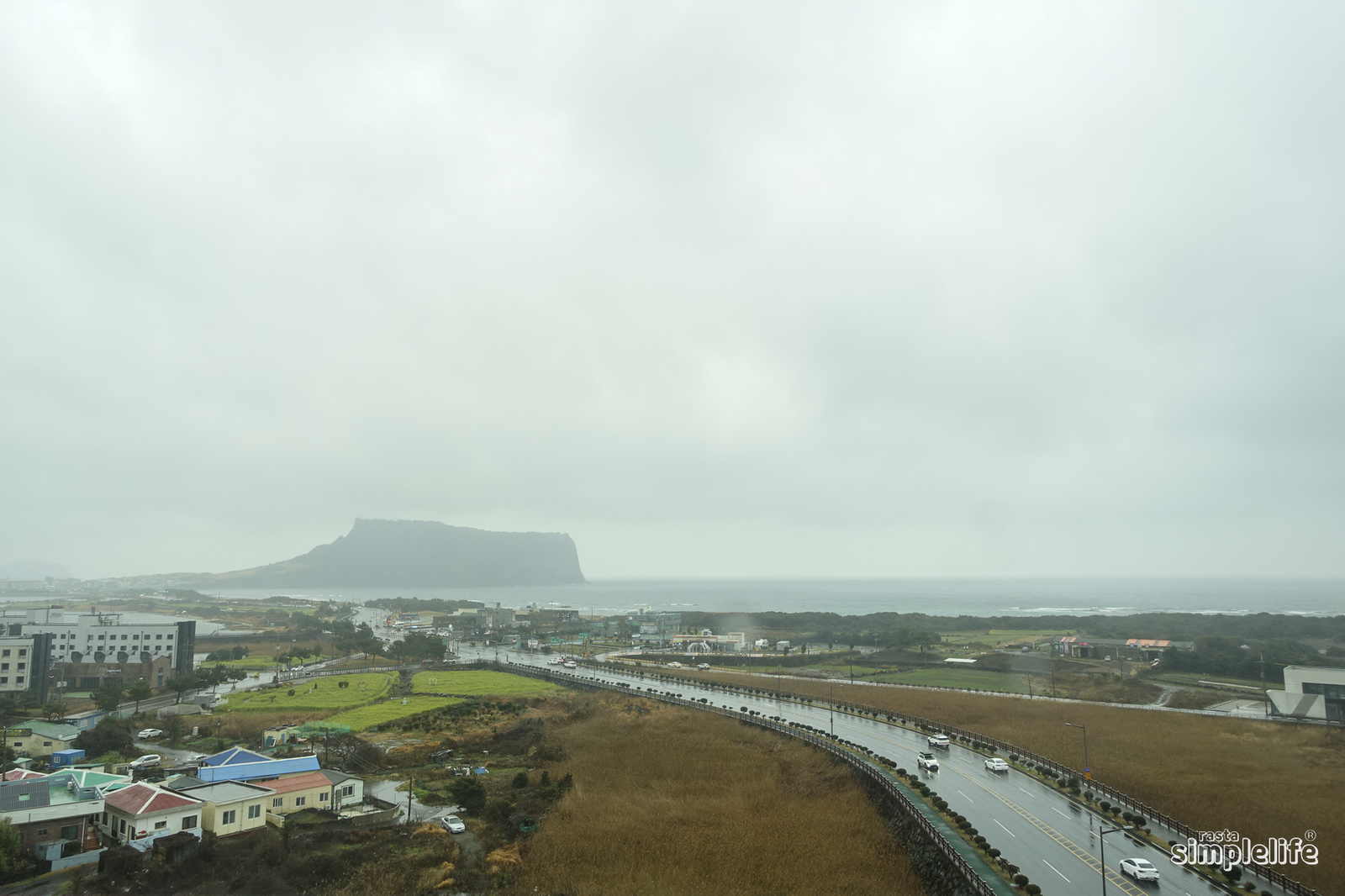 성산일출봉 (Seongsan Ilchulbong Tuff Cone)