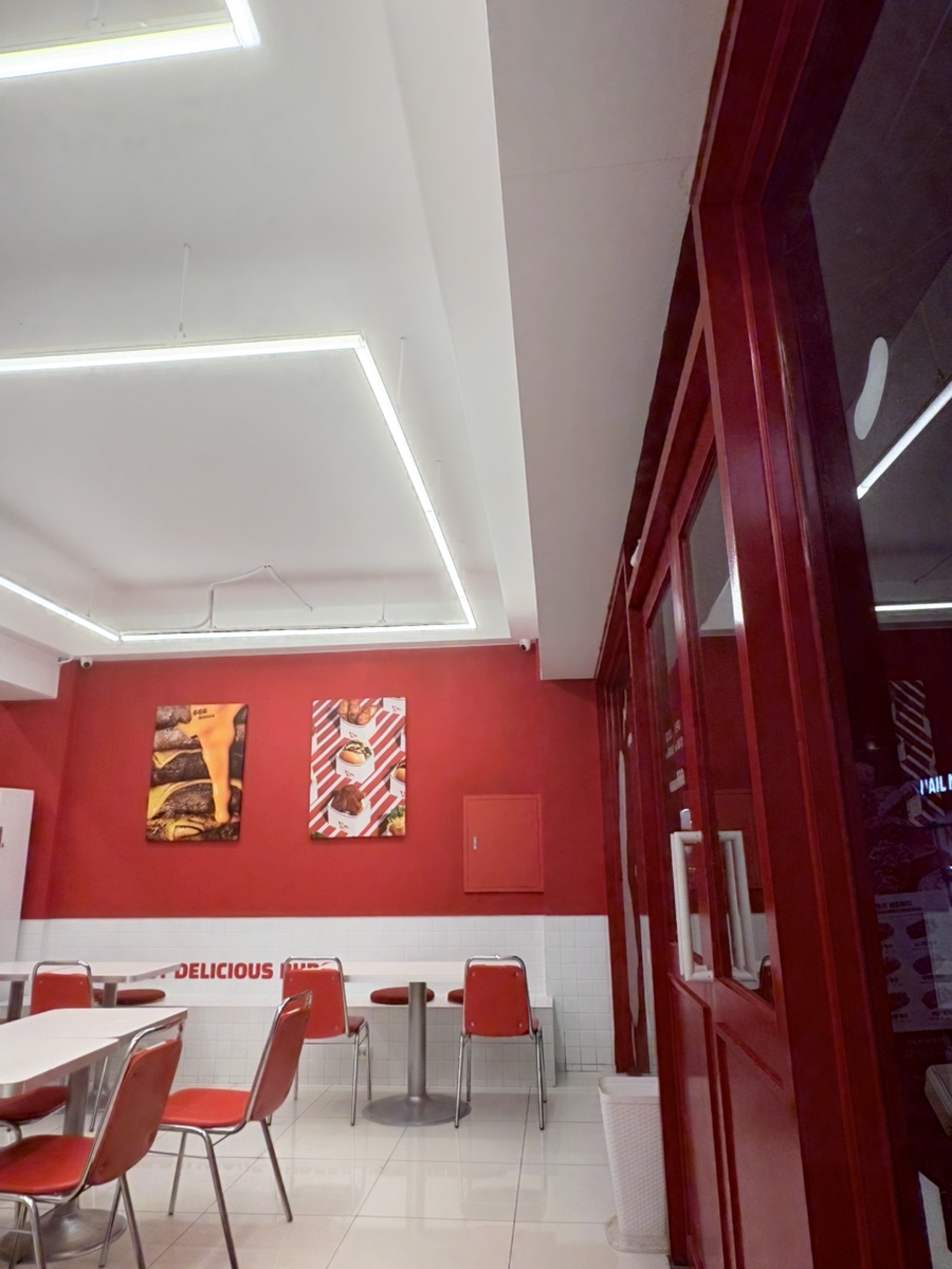 666버거 대전우송대점 (666 Burger Daejeon Woosong University Branch), photo 8
