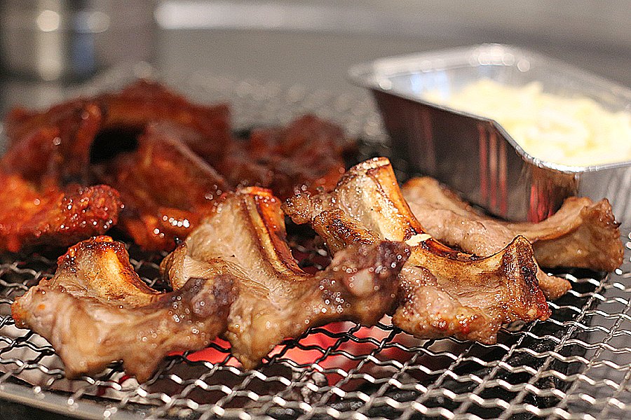 Pork back ribs