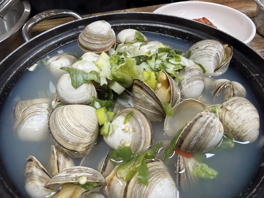 Clam soup