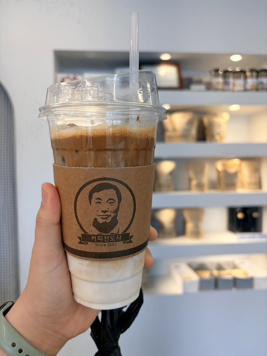 커피전도사의집 (Coffee Jeondosaui Jip), photo 8