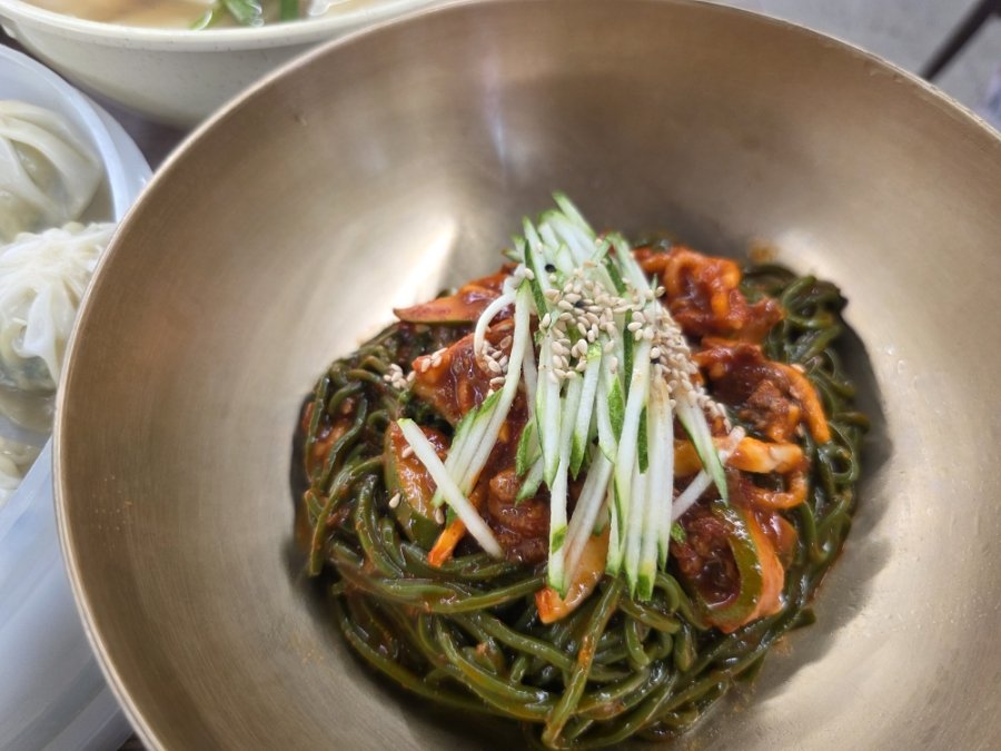 Bibim guksu