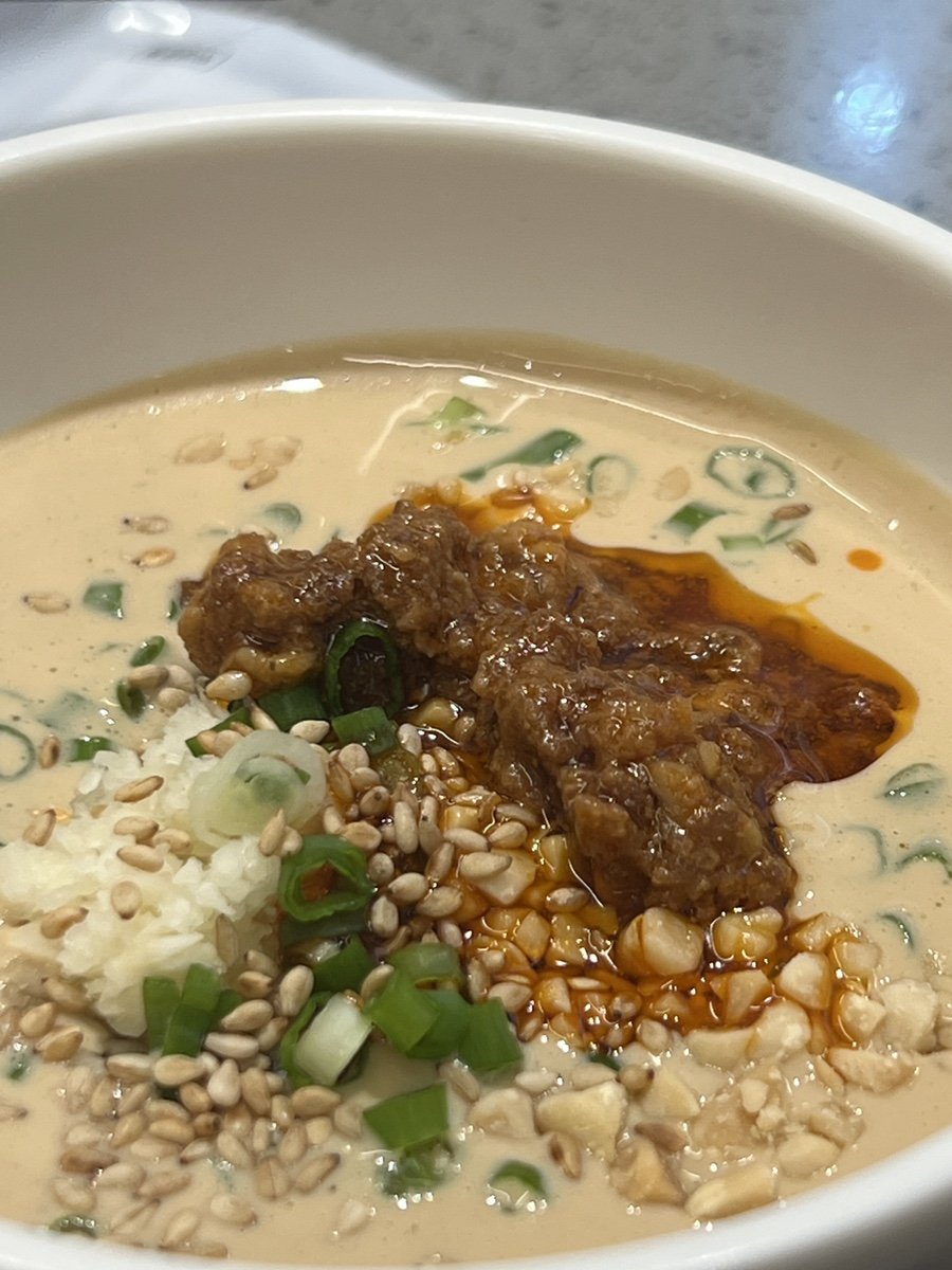 Dan dan noodles