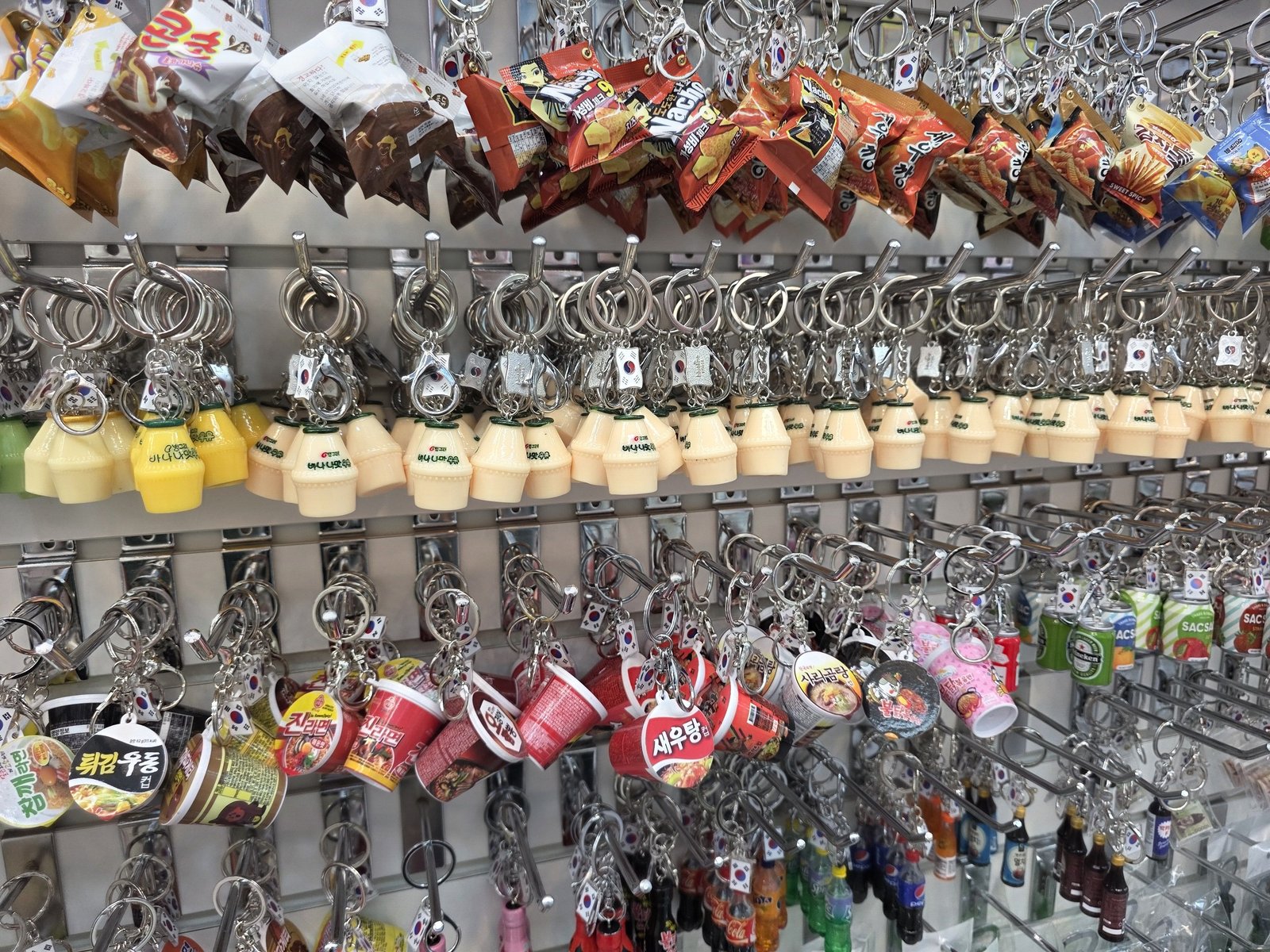명동거리 (Myeong-dong Street), photo 2