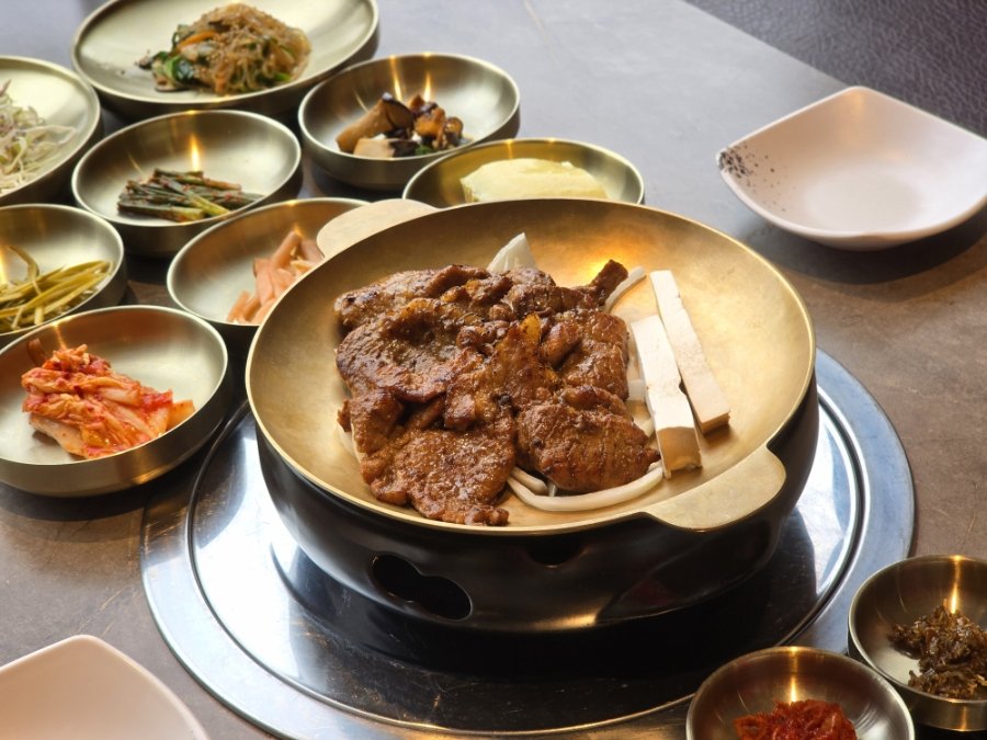 Stone grilled galbi